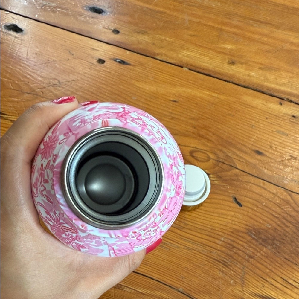 Lilly Pulitzer Pink Floral Water Bottle with Gold Lid - Picture 4 of 6